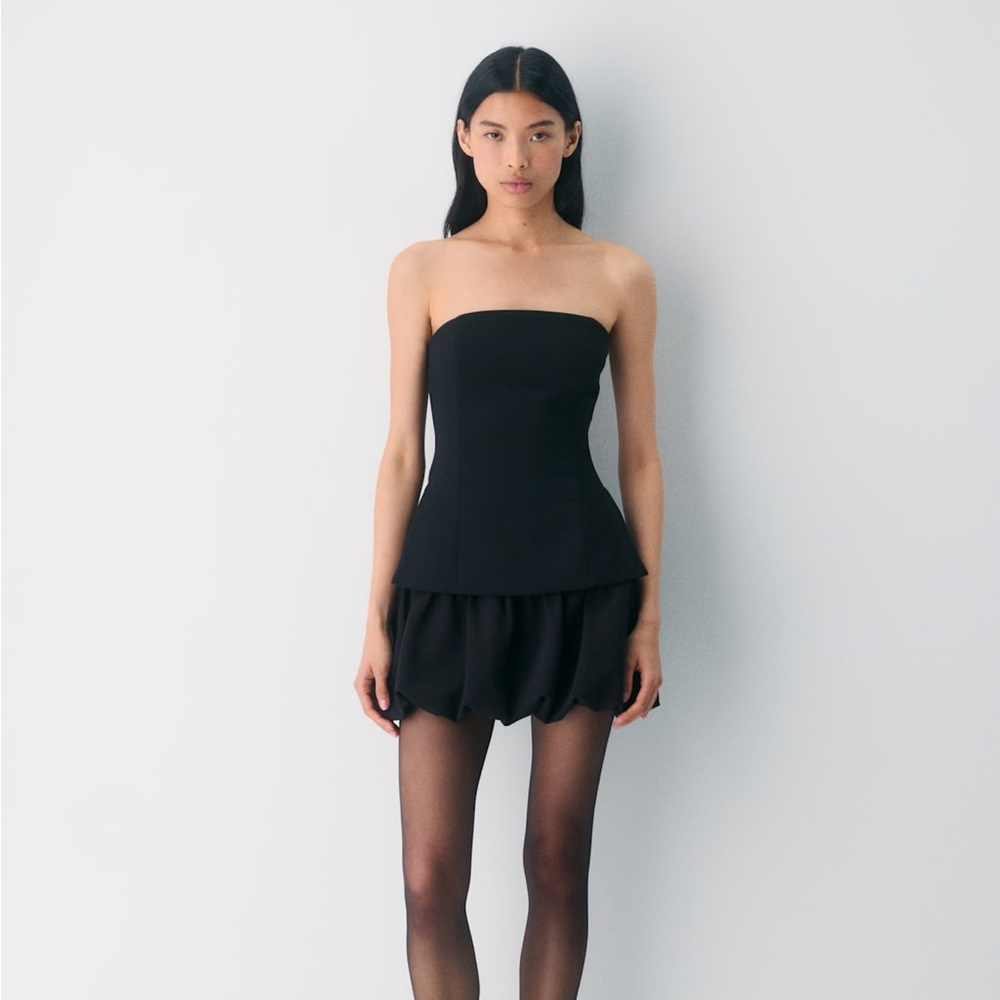 NWT Aritzia Wilfred posh tube top black